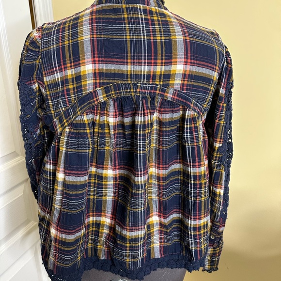 Anthropologie Navy Plaid Lace Detail Women's Top - Picture 5 of 12